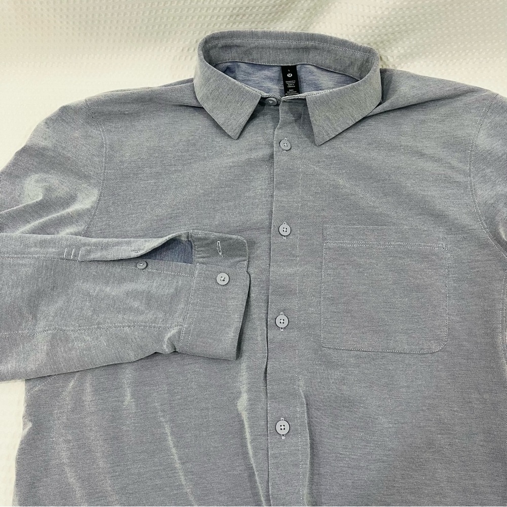 lululemon athletica Men's Heather Gray Casual Button-Down Shirt